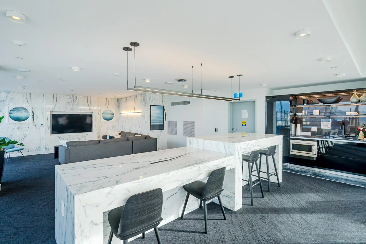 Hot Tub / Spa Photo of 2703 1111 Richards Street, Vancouver, BC