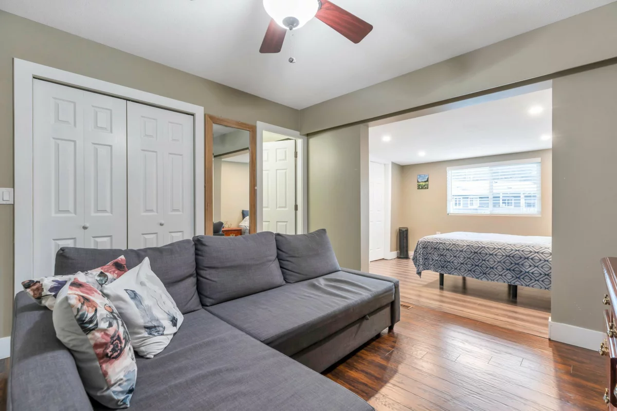Hallway Photo of 38276 Myrtlewood Crescent, Squamish, BC