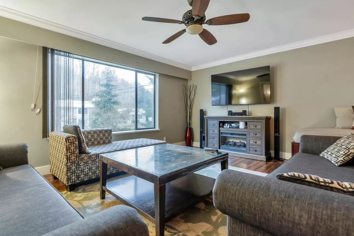 Kitchen Photo of 38276 Myrtlewood Crescent, Squamish, BC