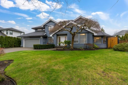 21018 45 Avenue, Langley, BC