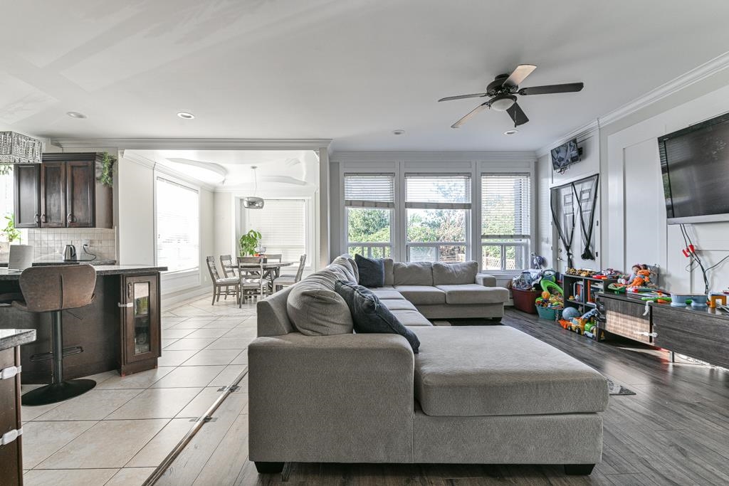 Bedroom 4 Photo of 27733 Signal Court, Abbotsford, BC