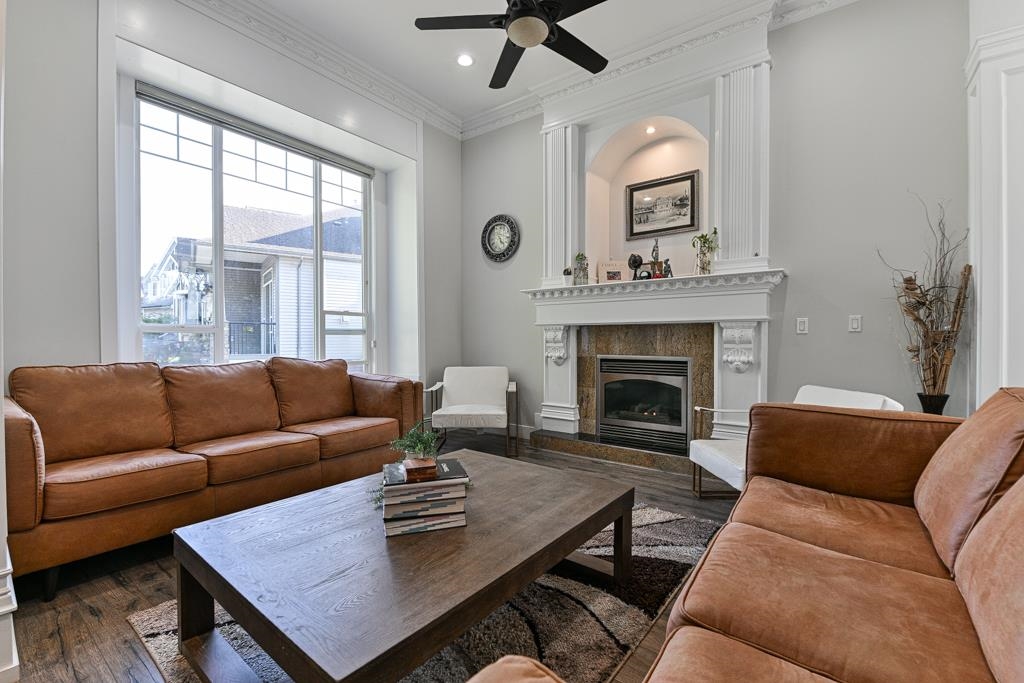 Primary Bedroom Photo of 27733 Signal Court, Abbotsford, BC