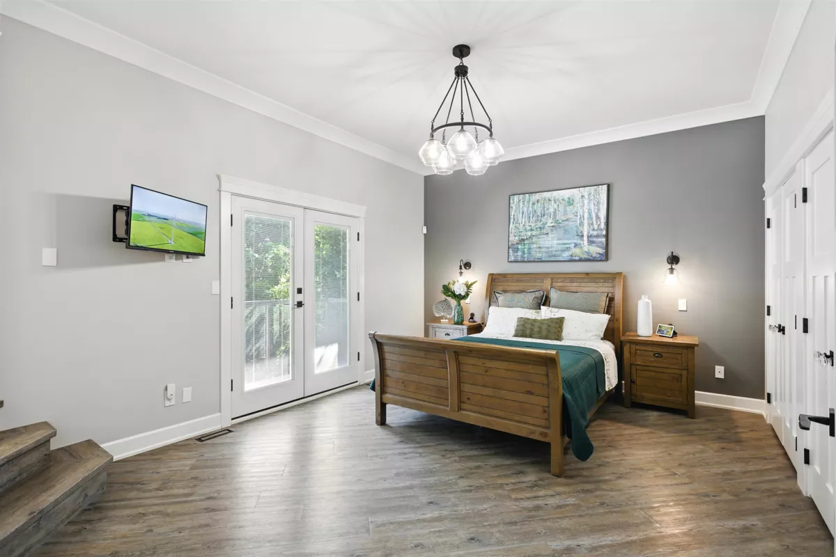 Entry Foyer Photo of 8531 Bannister Drive, Mission, BC