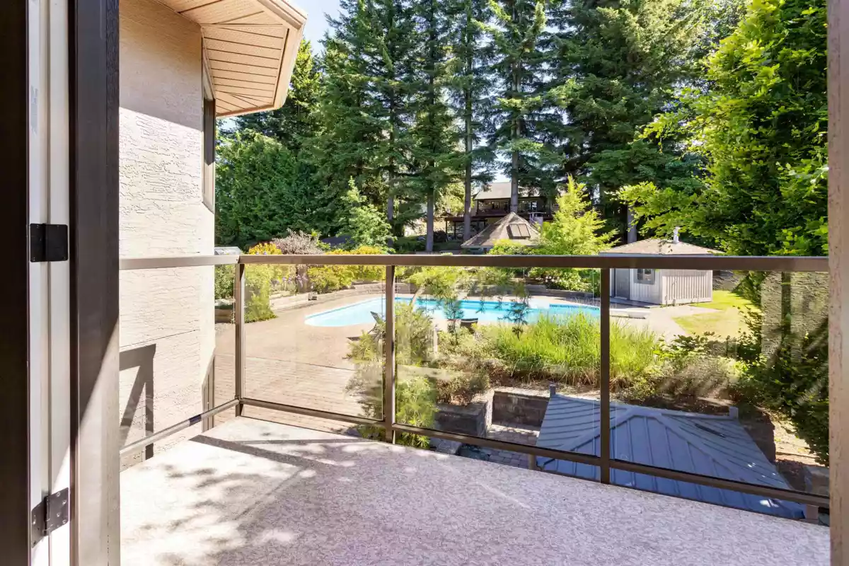 Hallway Photo of 8531 Bannister Drive, Mission, BC
