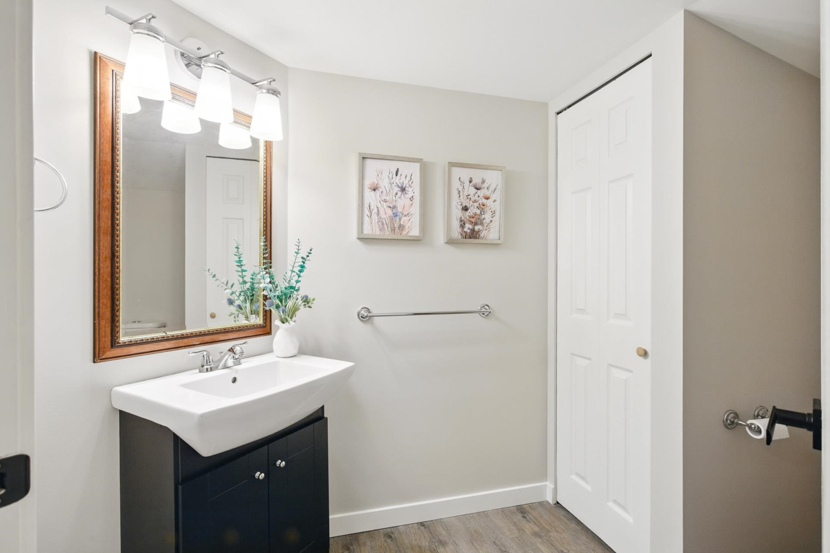 Outdoor Kitchen Photo of 8531 Bannister Drive, Mission, BC