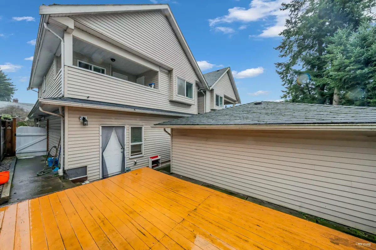 Hot Tub / Spa Photo of 312 Strand Avenue, New Westminster, BC