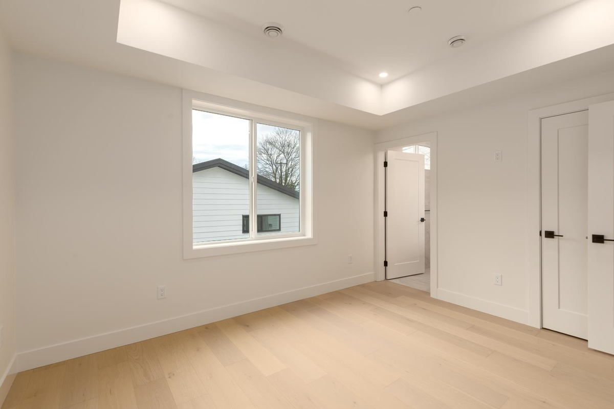 Bedroom 4 Photo of 2 3508 E Pender Street, Vancouver, BC