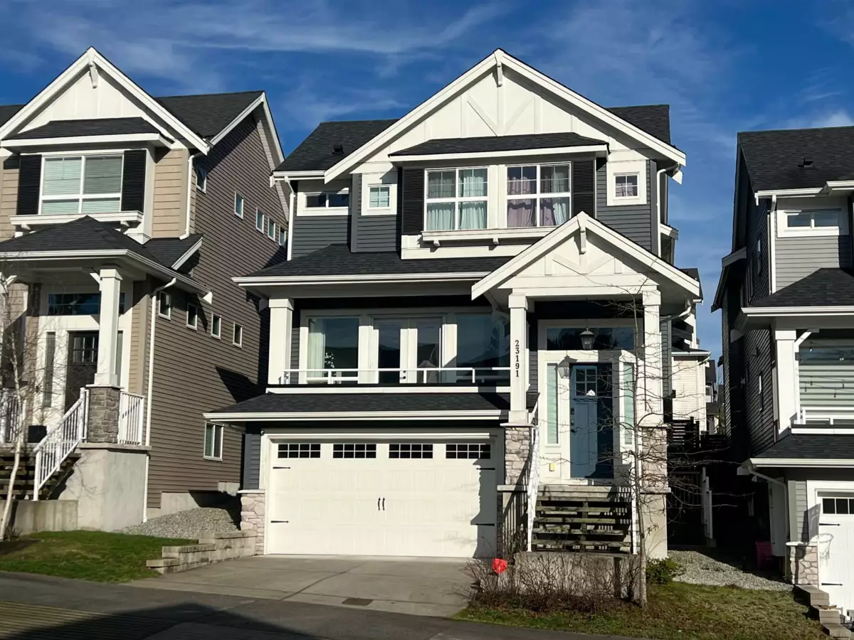 Living Room Photo of 23191 112b Avenue, Maple Ridge, BC