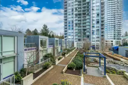 Guest Bathroom Photo of 301 13696 100 Avenue, Surrey, BC