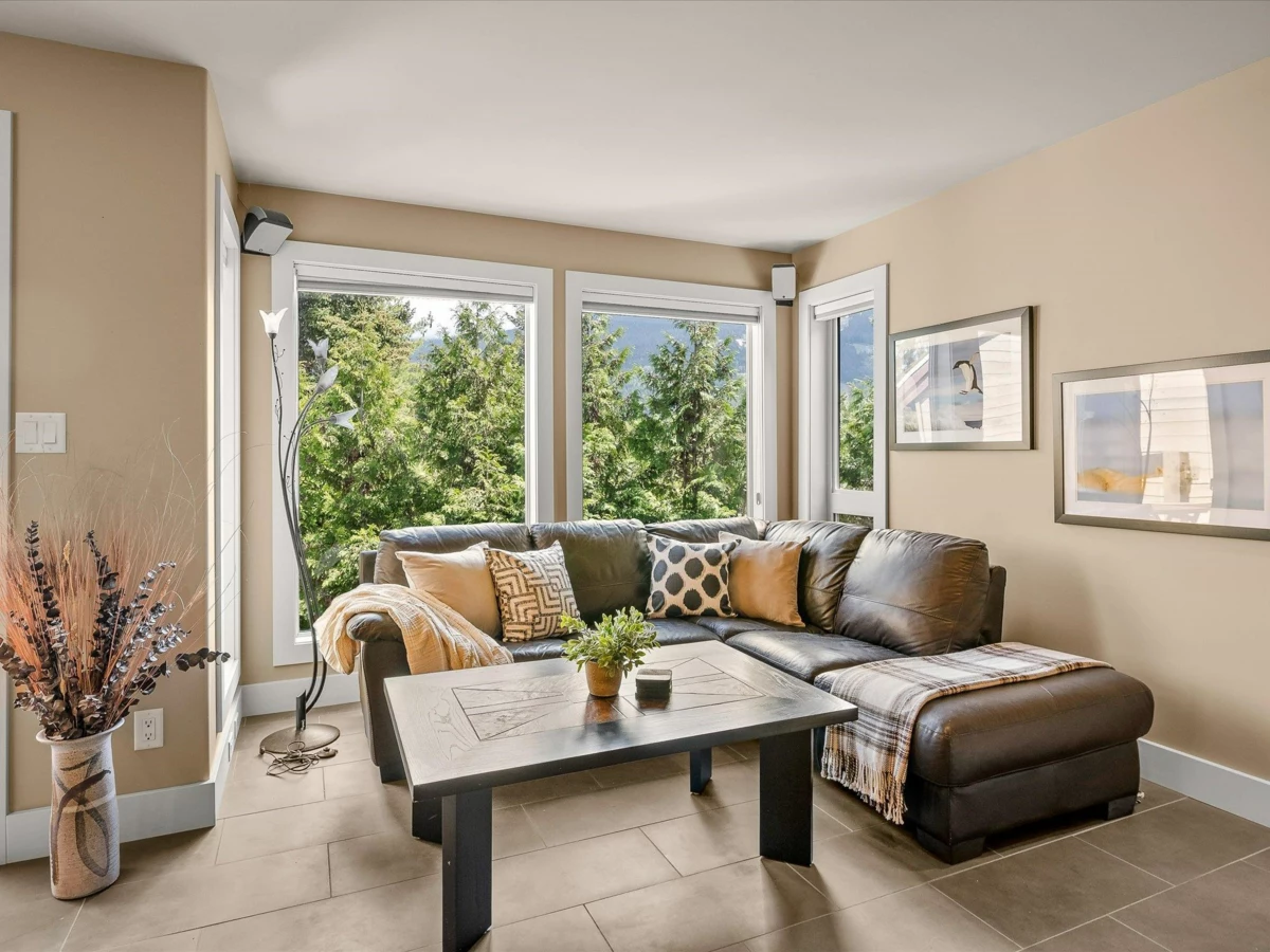 Walk-In Closet Photo of 36 6125 Eagle Drive, Whistler, BC