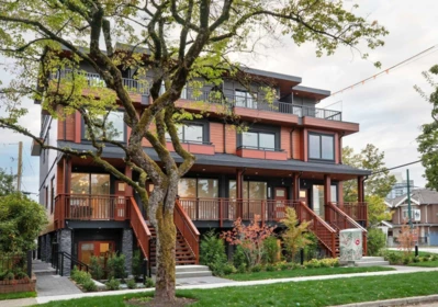 2488 E 34th Avenue, Vancouver, BC