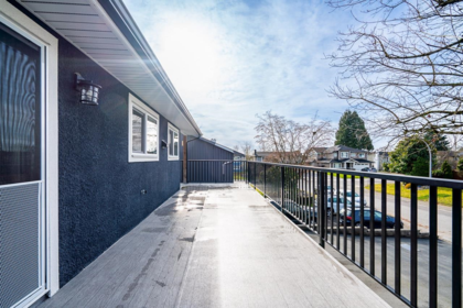 Outdoor Patio Photo of 11556 197a Street, Pitt Meadows, BC
