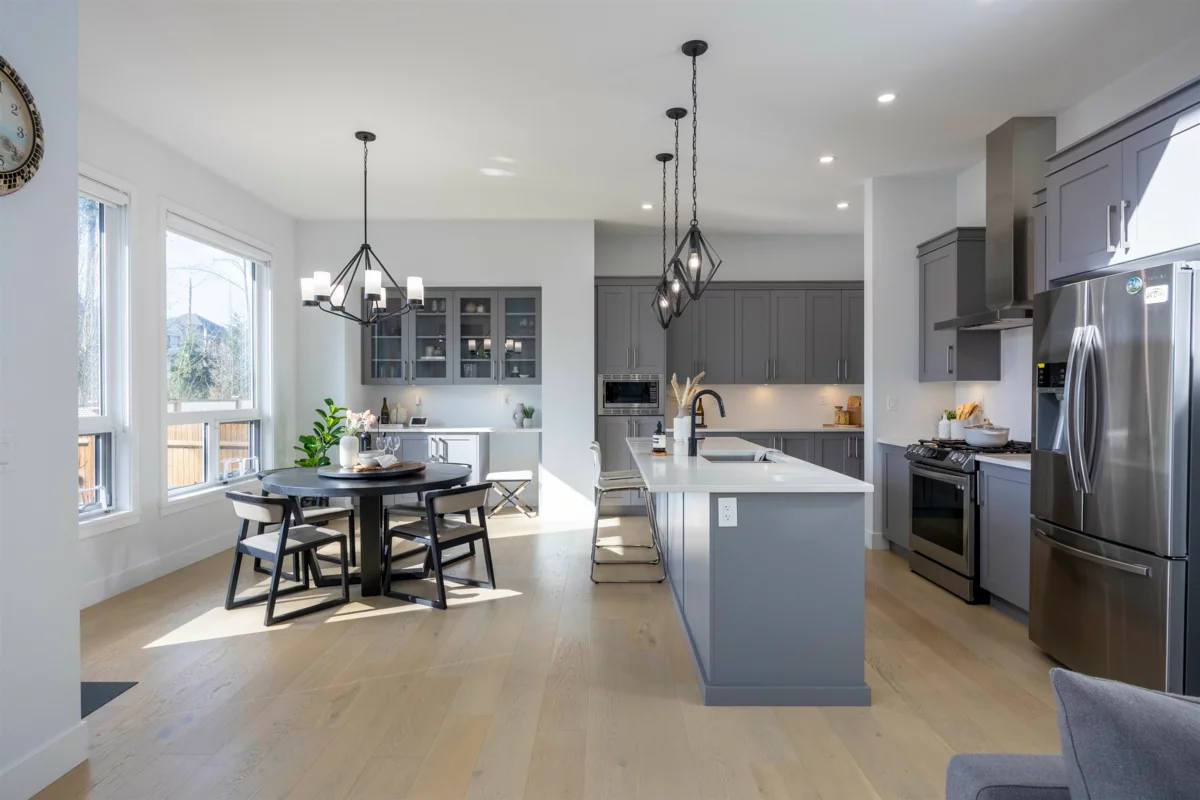 Kitchen Island Photo of 20530 77a Avenue, Langley, BC