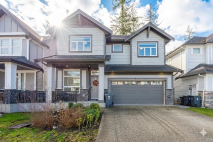 20530 77a Avenue, Langley, BC, Willoughby Heights — 6 bed single family residence for sale