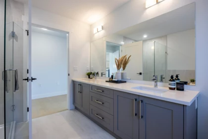 Powder Room Photo of 20530 77a Avenue, Langley, BC