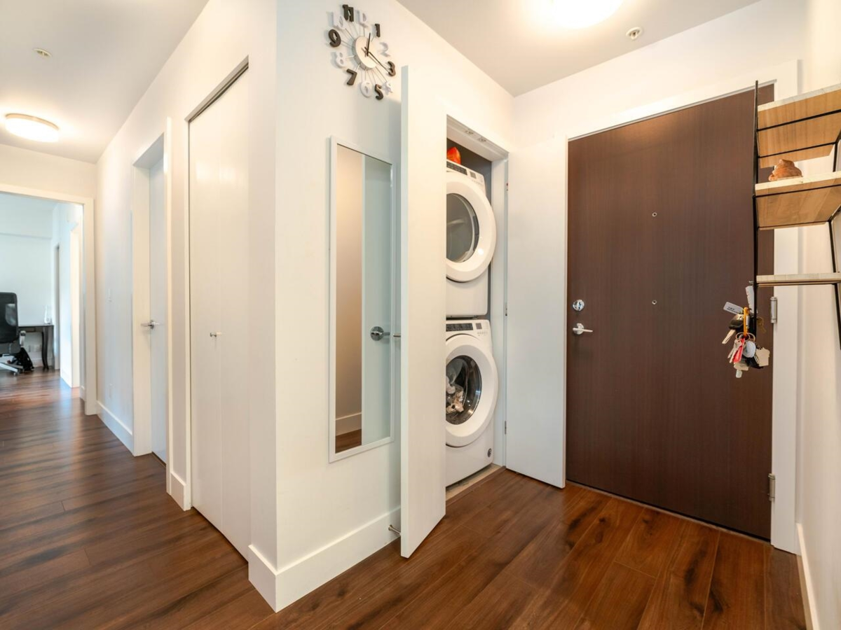 Basement Recreation Room Photo of 361 5355 Lane Street, Burnaby, BC