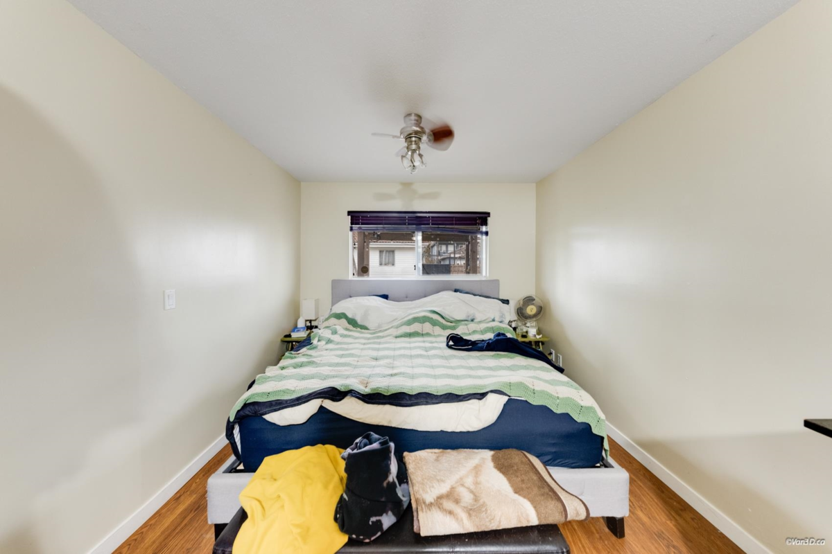 Backyard Photo of 3450 Monmouth Avenue, Vancouver, BC