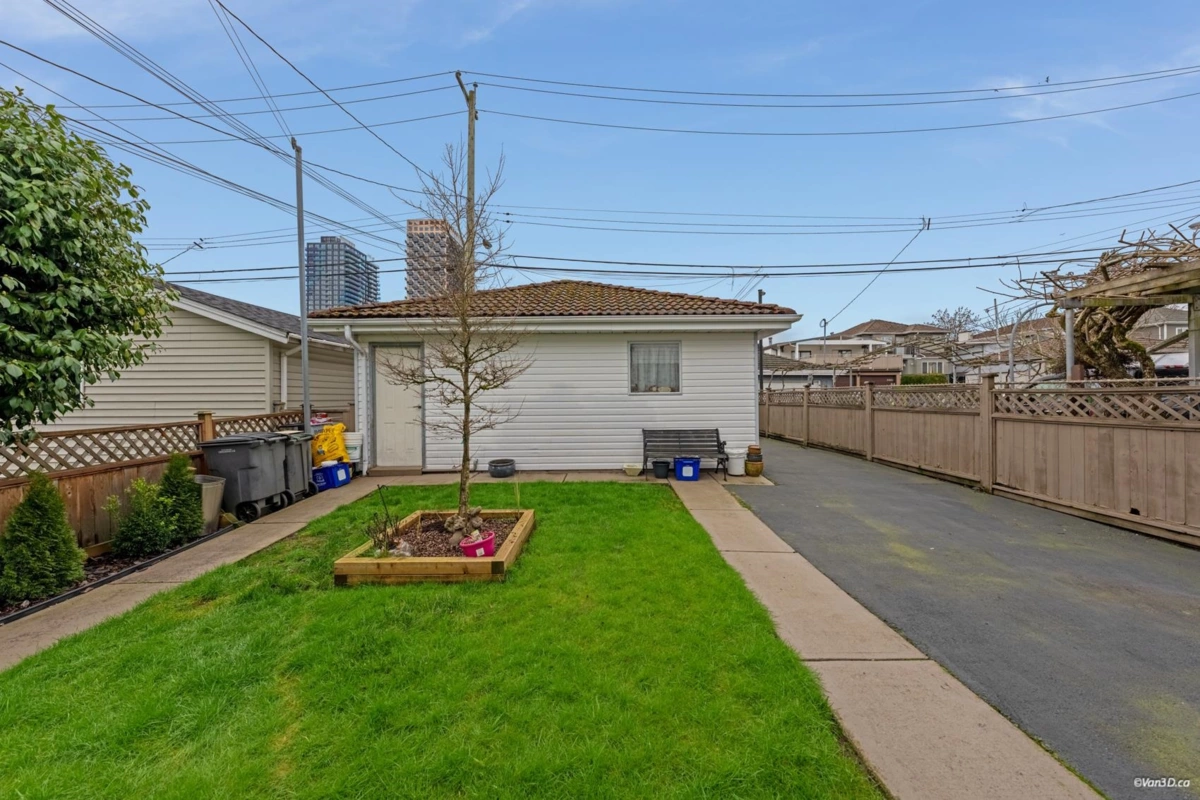 Street View Photo of 3450 Monmouth Avenue, Vancouver, BC