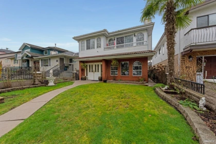 3450 Monmouth Avenue, Vancouver, BC
