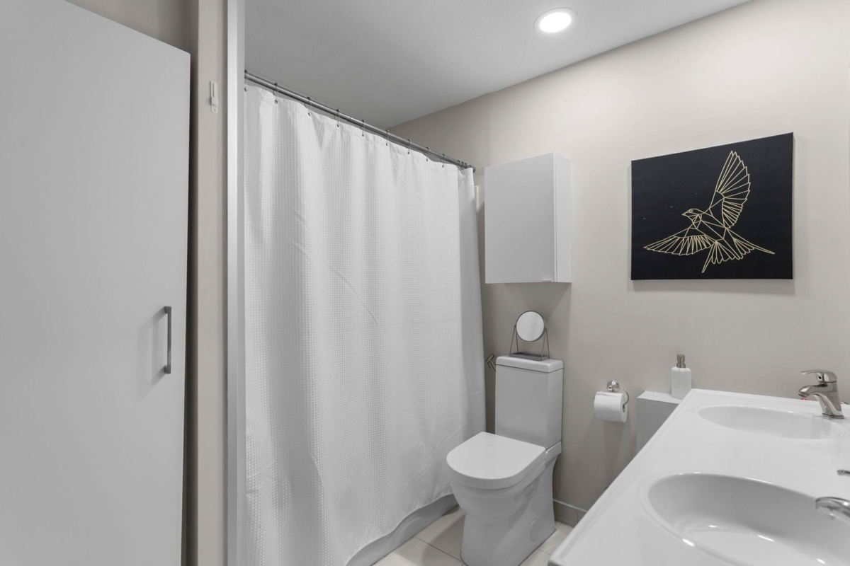 Laundry Room Photo of 426 1150 Quayside Drive, New Westminster, BC