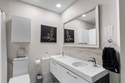 Mudroom Photo of 426 1150 Quayside Drive, New Westminster, BC
