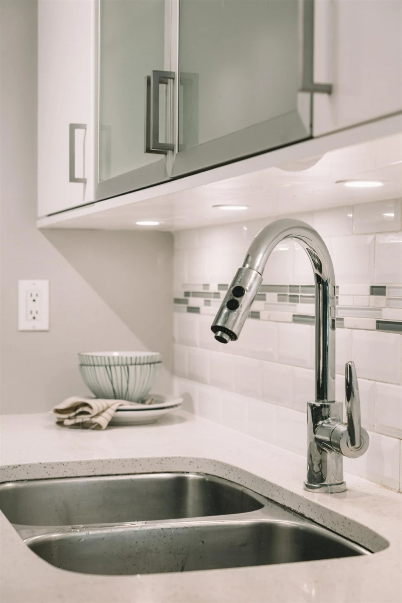 Dining Area Photo of 102 1516 E 1st Avenue, Vancouver, BC