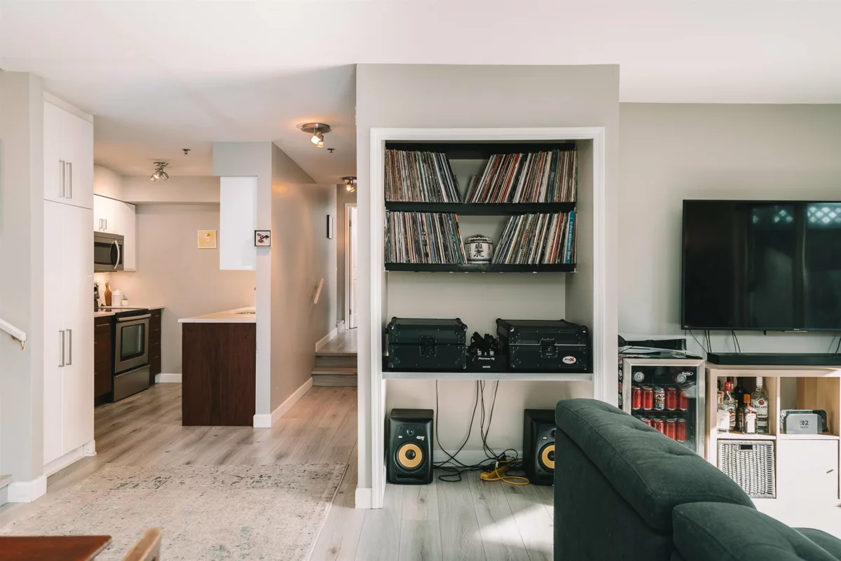 Loft / Bonus Room Photo of 102 1516 E 1st Avenue, Vancouver, BC