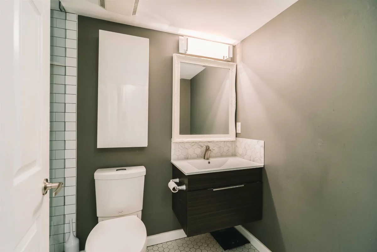 Outdoor Patio Photo of 102 1516 E 1st Avenue, Vancouver, BC