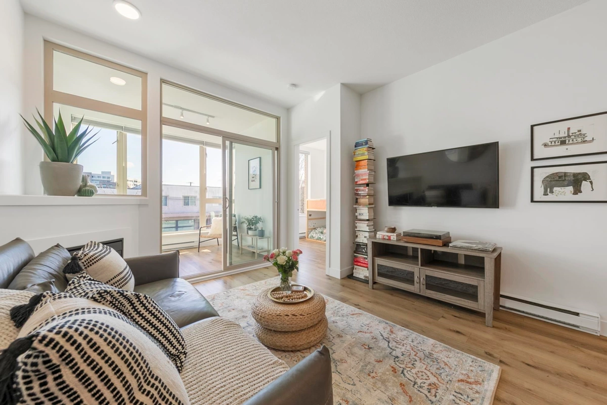 Bedroom 3 Photo of 206 688 E 17th Avenue, Vancouver, BC