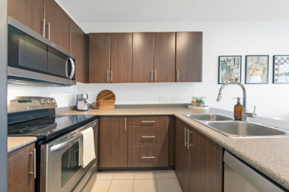 Kitchen Island Photo of 206 688 E 17th Avenue, Vancouver, BC