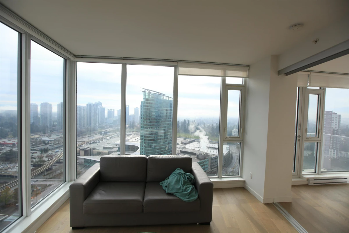 Family Room Photo of 3110 13438 Central Avenue, Surrey, BC