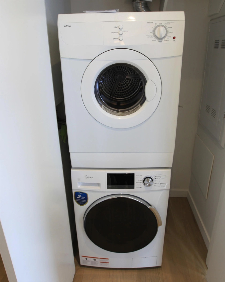 Primary Bathroom Photo of 3110 13438 Central Avenue, Surrey, BC