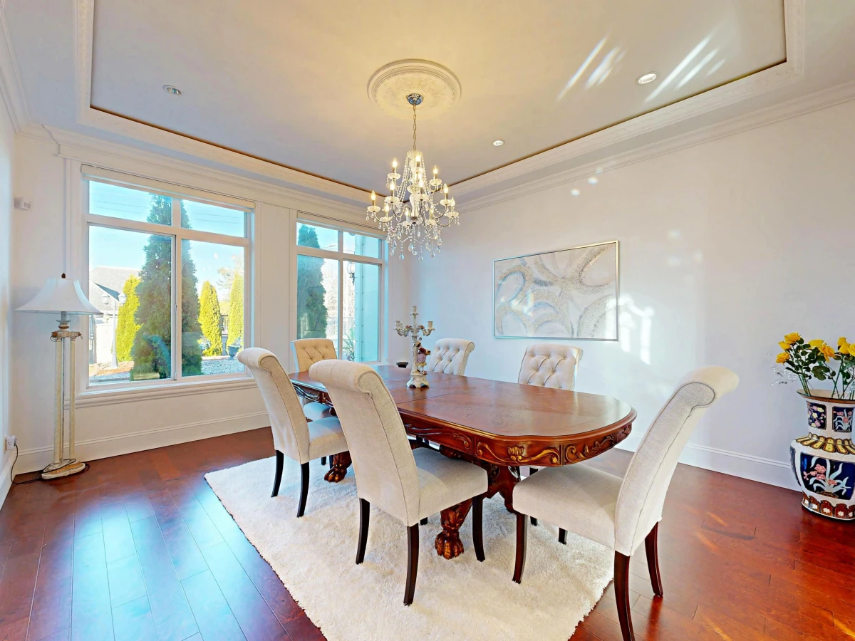 Kitchen Island Photo of 4120 Westminster Highway, Richmond, BC