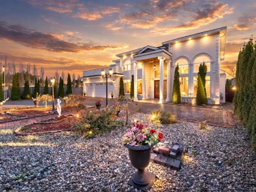 4120 Westminster Highway, Richmond, BC