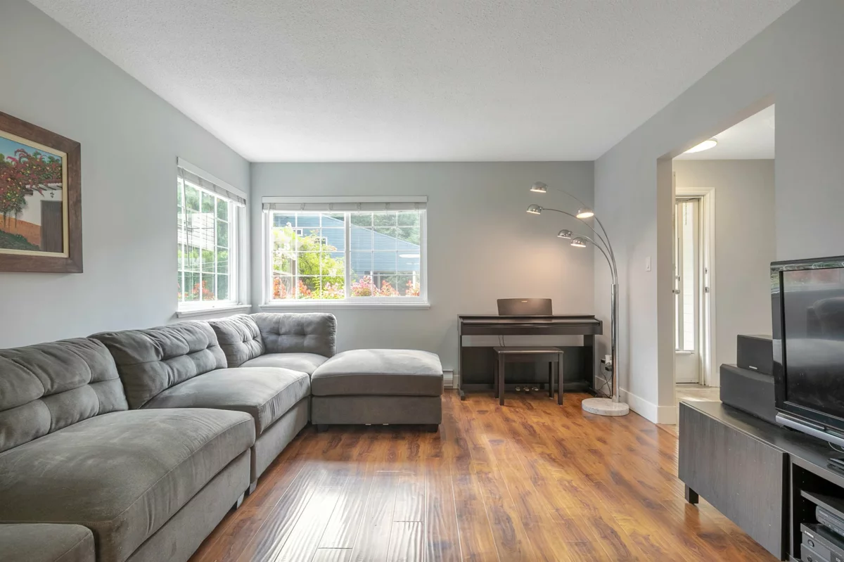 Family Room Photo of 41 2986 Coast Meridian Road, Port Coquitlam, BC