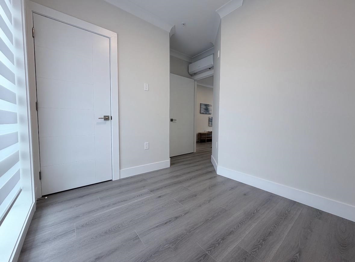 Kitchen Island Photo of 8319 French Street, Vancouver, BC
