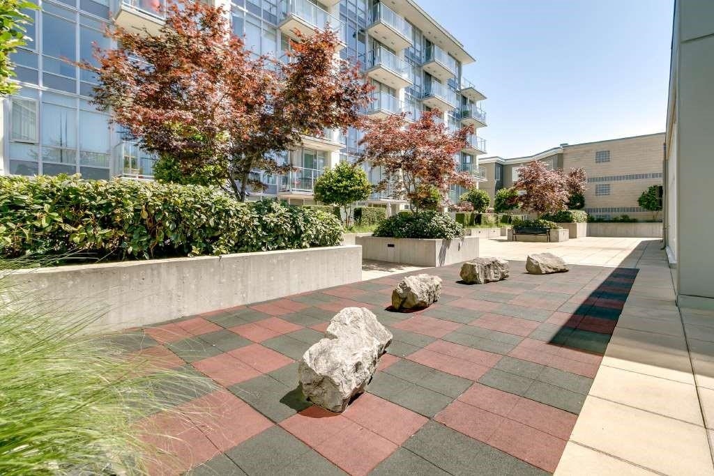 Walk-In Closet Photo of 1103 4815 Eldorado Mews, Vancouver, BC