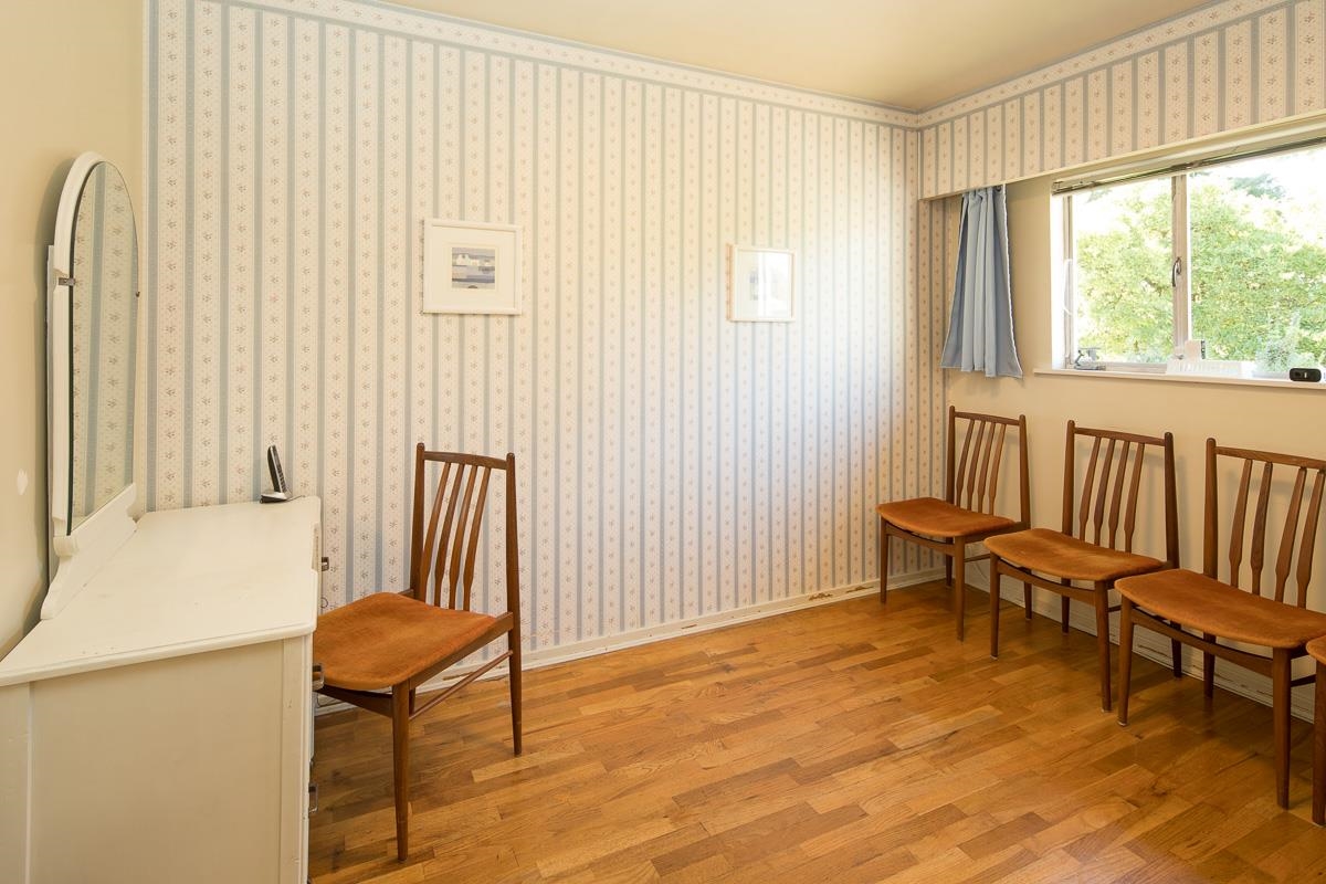 Laundry Room Photo of 7985 Rosewood Street, Burnaby, BC