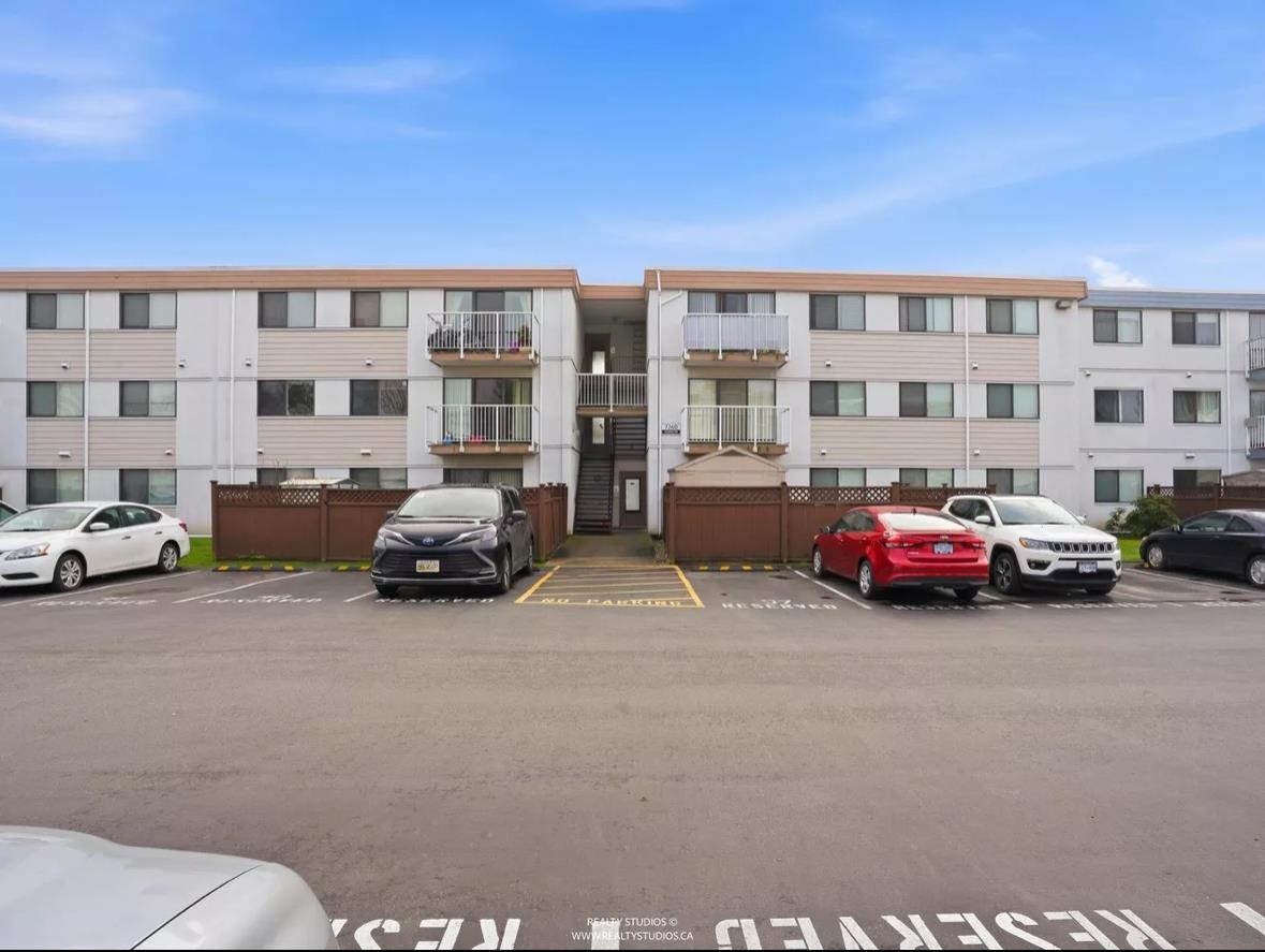 Office / Den Photo of 305 7260 Lindsay Road, Richmond, BC