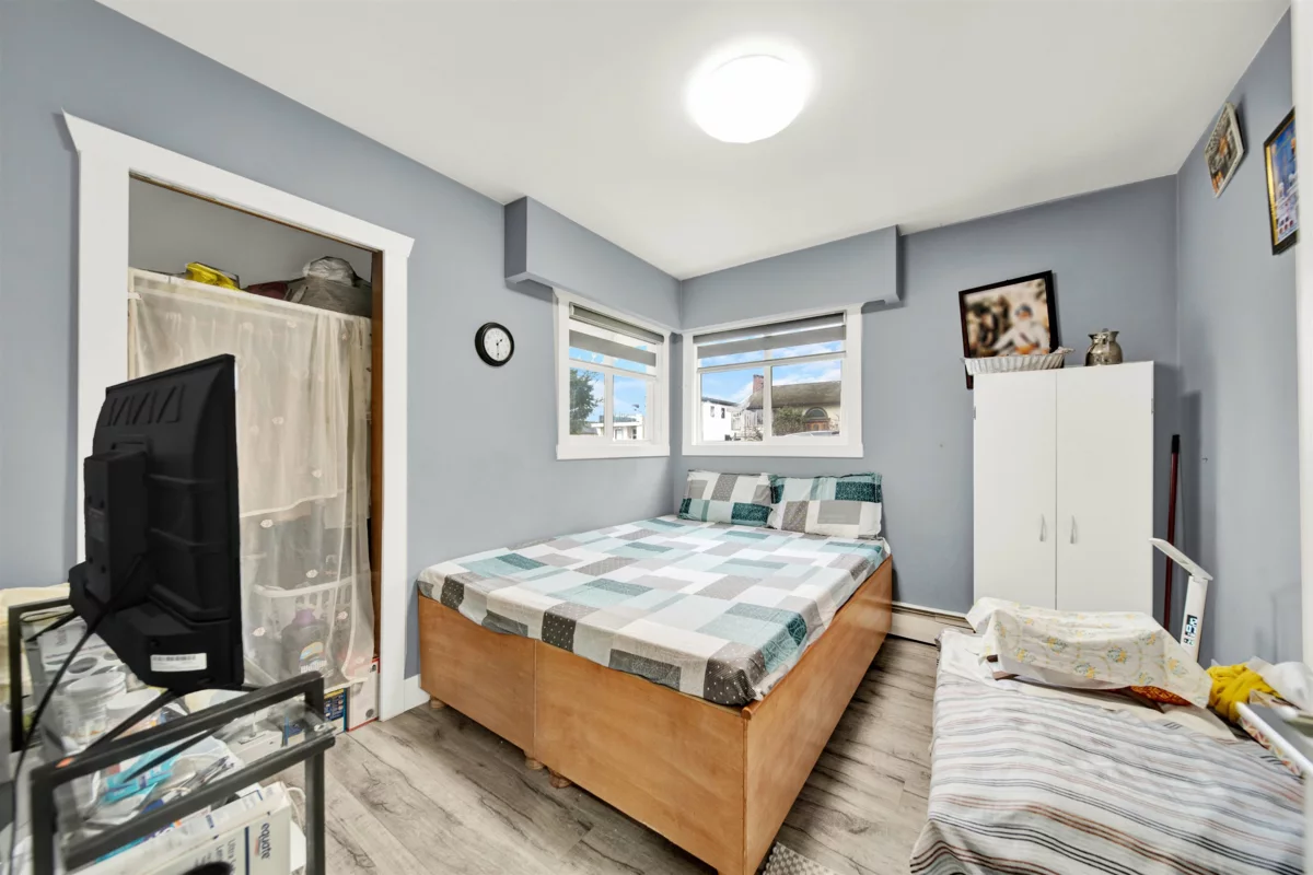 Bedroom 2 Photo of 11465 139a Street, Surrey, BC