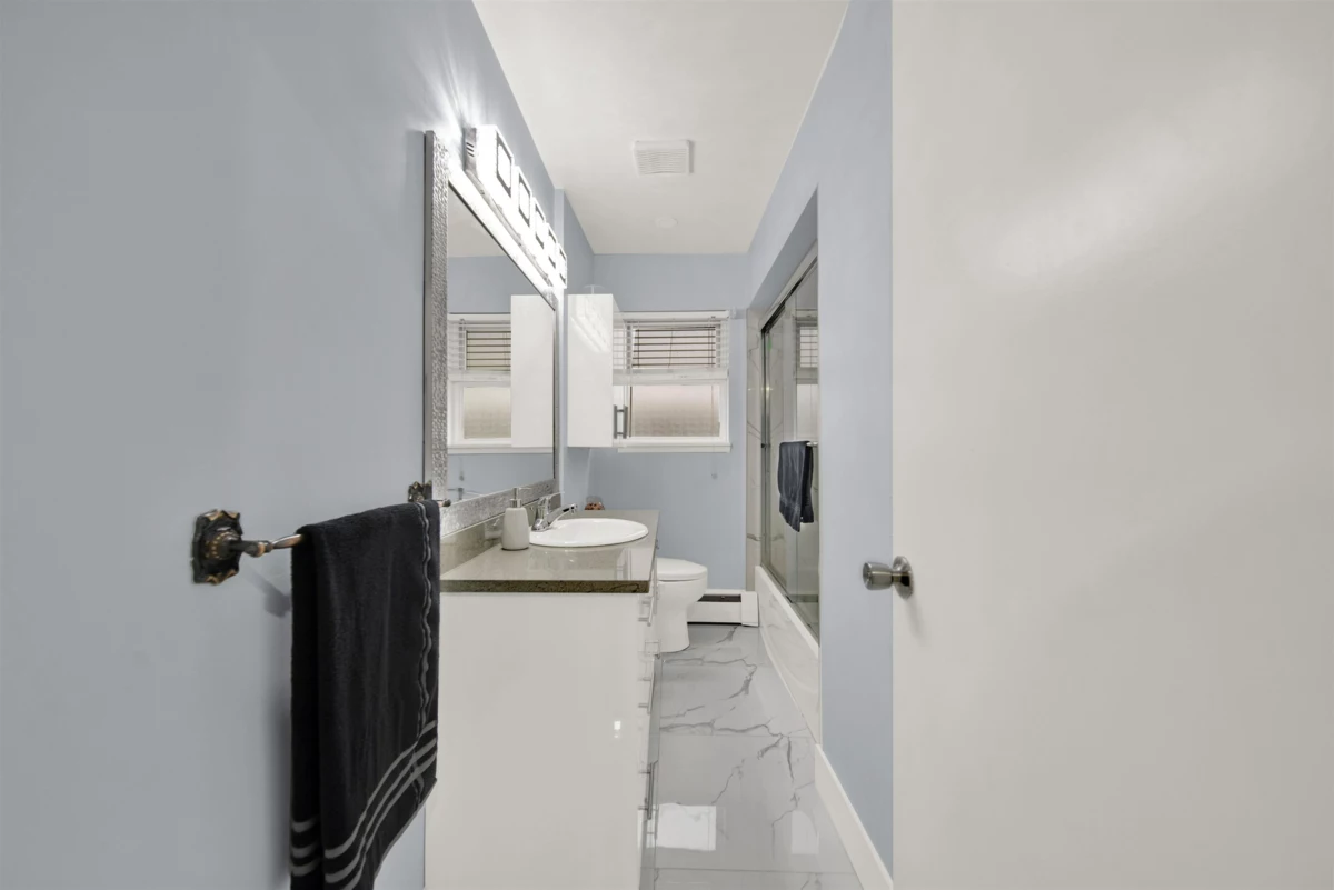 Primary Bedroom Photo of 11465 139a Street, Surrey, BC