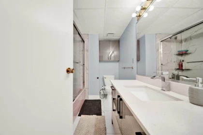 Laundry Room Photo of 11465 139a Street, Surrey, BC