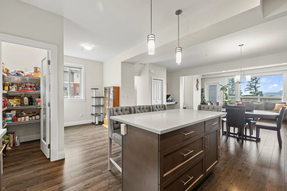Kitchen Photo of 48 6026 Lindeman Street, Chilliwack, BC