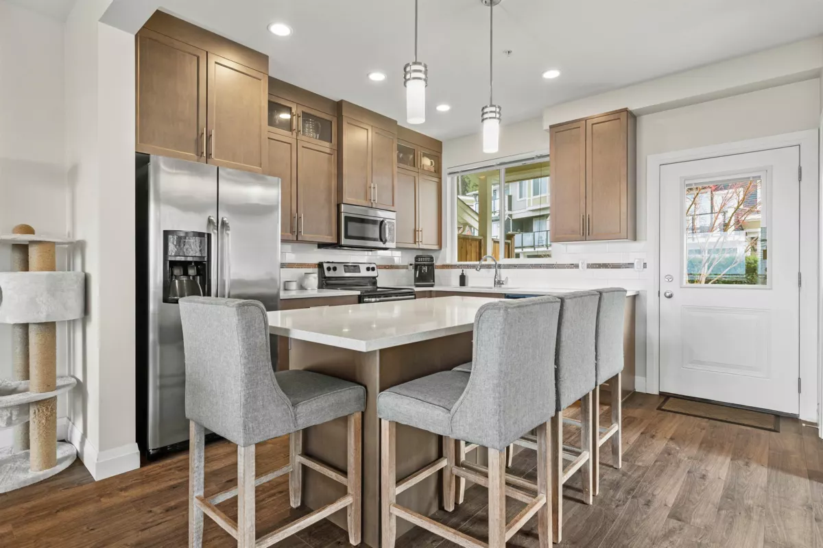 Living Room Photo of 48 6026 Lindeman Street, Chilliwack, BC