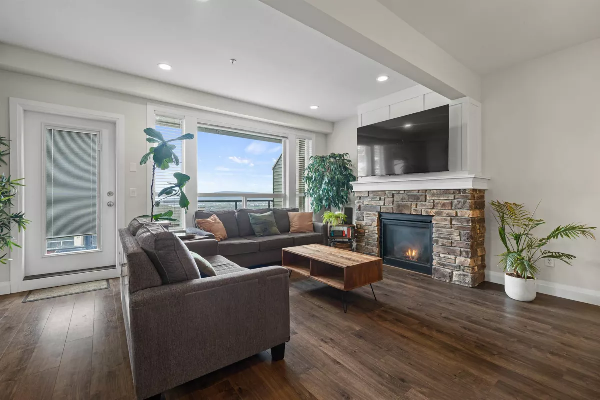 Primary Bathroom Photo of 48 6026 Lindeman Street, Chilliwack, BC