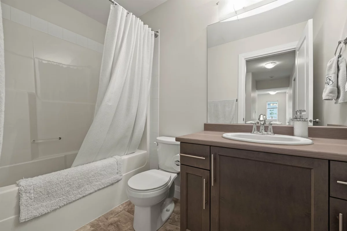 Swimming Pool Photo of 48 6026 Lindeman Street, Chilliwack, BC