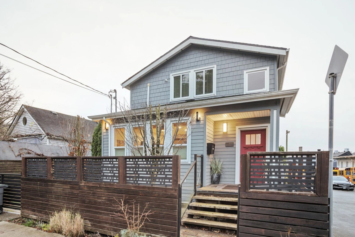 Bedroom 4 Photo of 933 Mclean Drive, Vancouver, BC