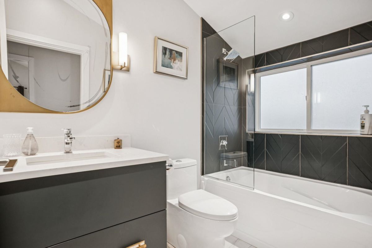 Primary Bedroom Photo of 933 Mclean Drive, Vancouver, BC