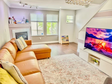 Kitchen Photo of 62 6533 121 Street, Surrey, BC