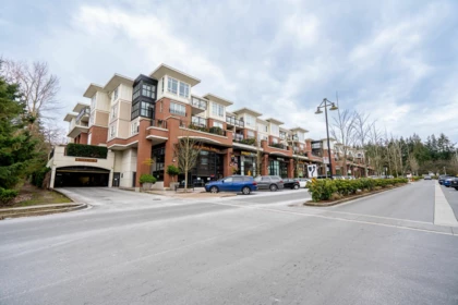 Community Amenities Photo (Clubhouse) of 303 2950 King George Boulevard, Surrey, BC